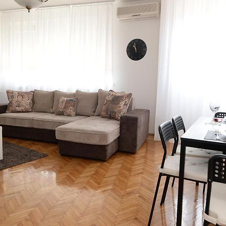 Apartamento Obilic Belgrado Exterior foto